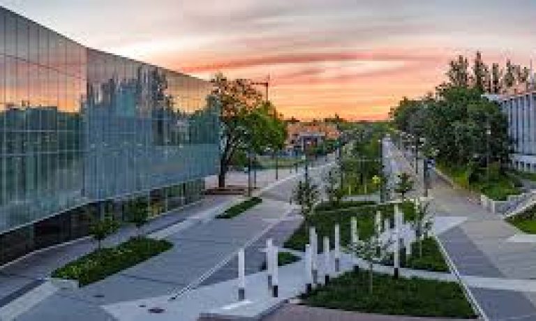 دانشگاه بریتیش کلمبیا کانادا University of British Columbia